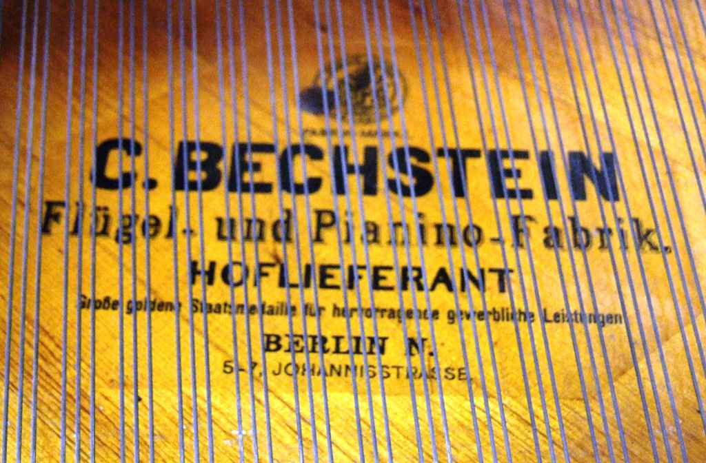 Bechstein Grand V - dealers in Steinway grand pianos baby grand pianos, Fazioli, Bosendorfer, Bechstein, Bluthner, Yamaha